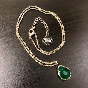 Kendra Scott Pendant Necklace
